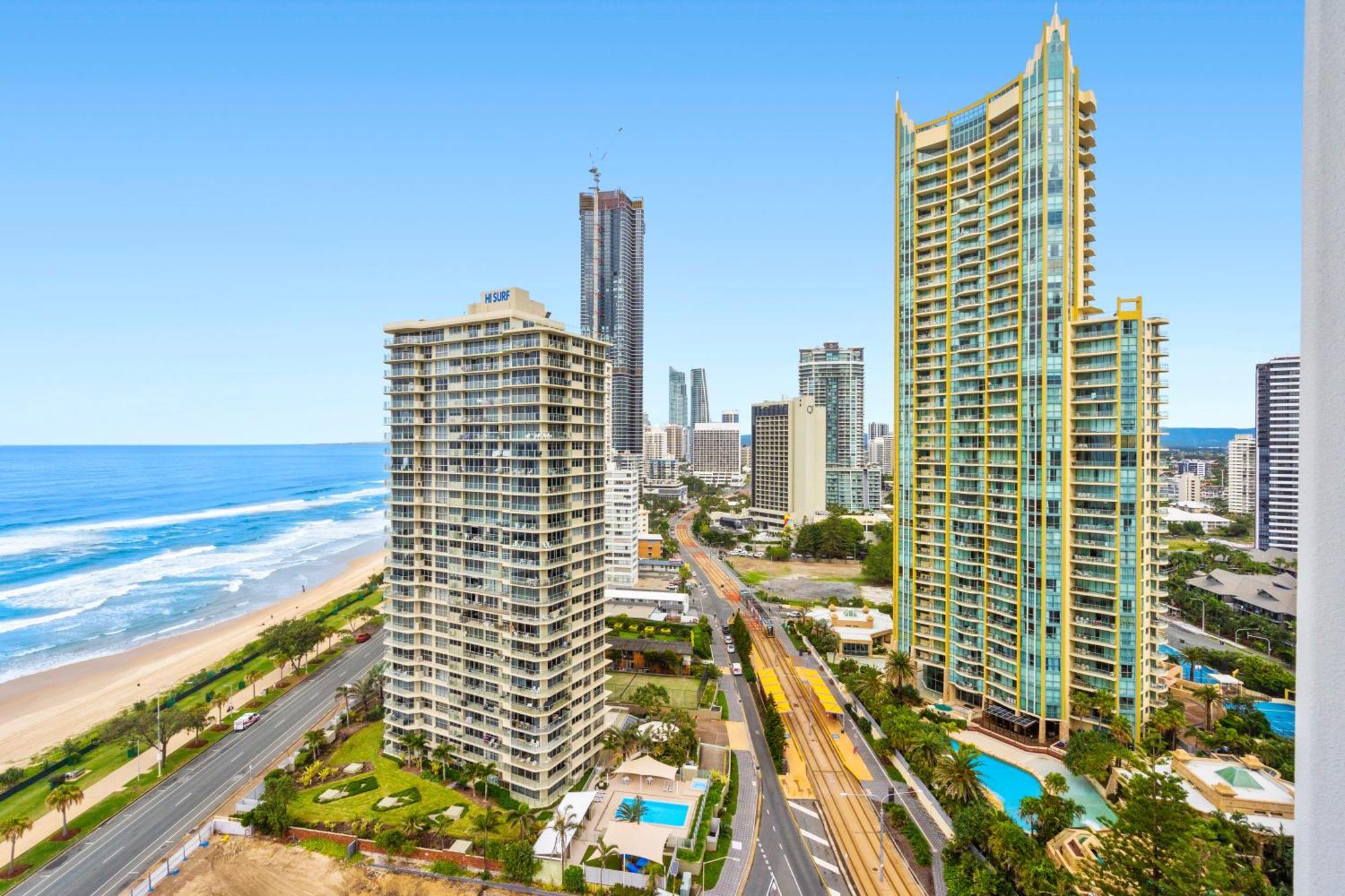 Rhapsody Surfers Paradise Beachfront Sleeps 6 - Optimise Bnb Daire Gold Coast Dış mekan fotoğraf