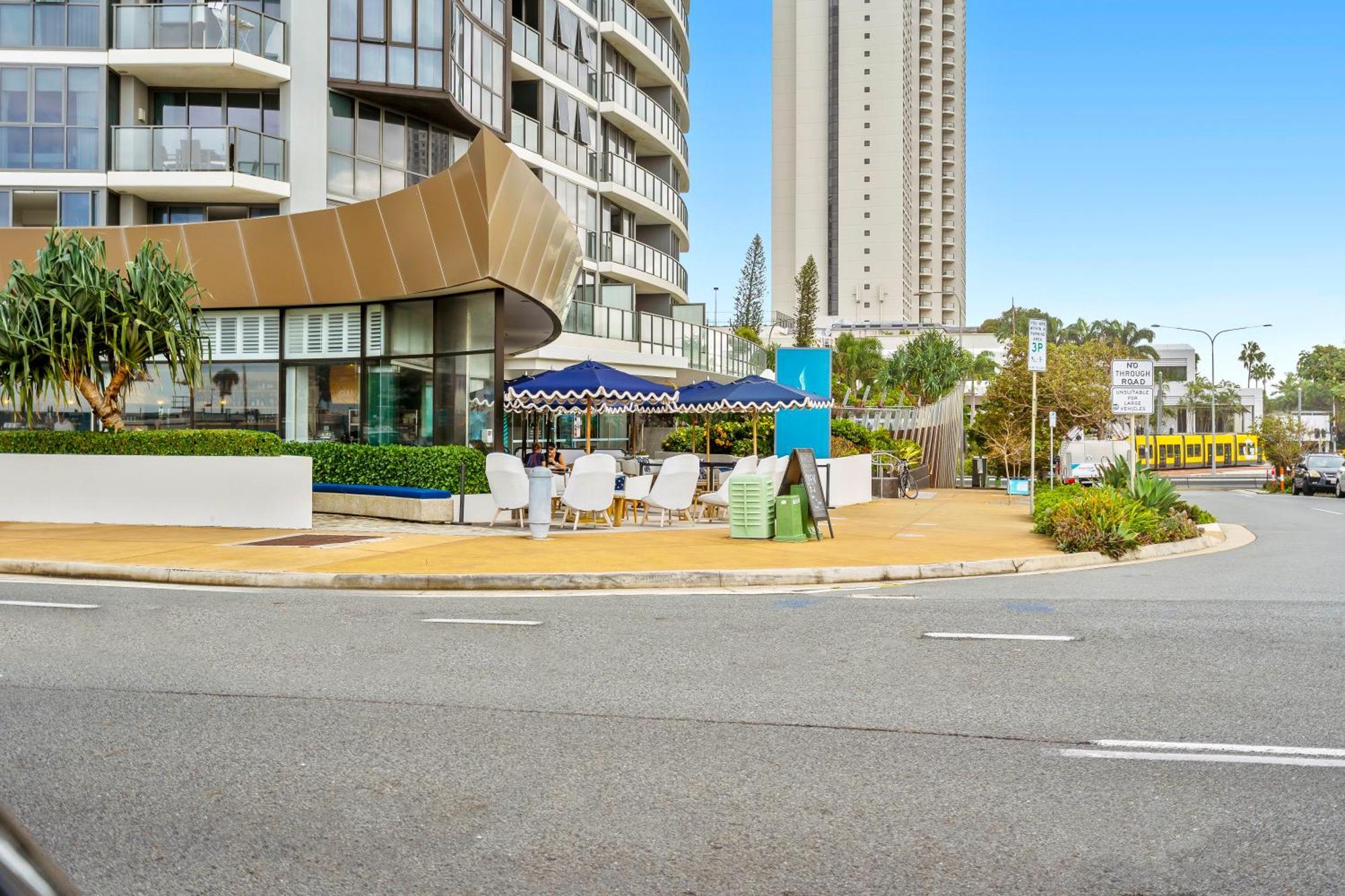 Rhapsody Surfers Paradise Beachfront Sleeps 6 - Optimise Bnb Daire Gold Coast Dış mekan fotoğraf